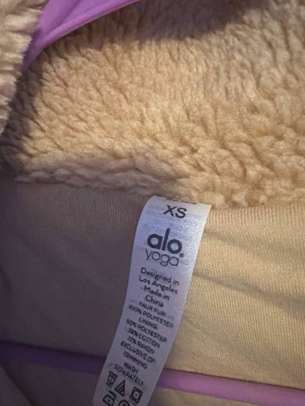 Alo Yoga Zip-Up Sherpa- NEVER WORN!!